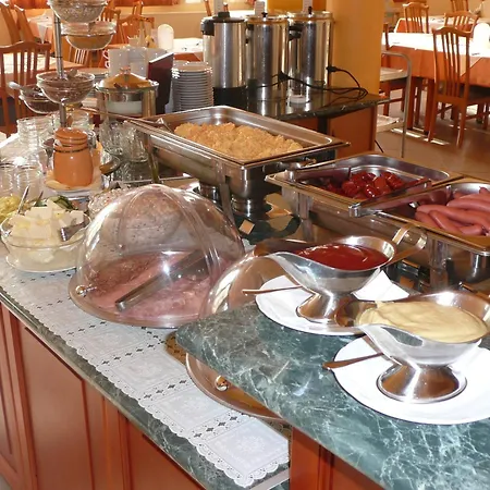 فندق Ovit كيستاي