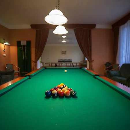 Ovit Hotel 3*