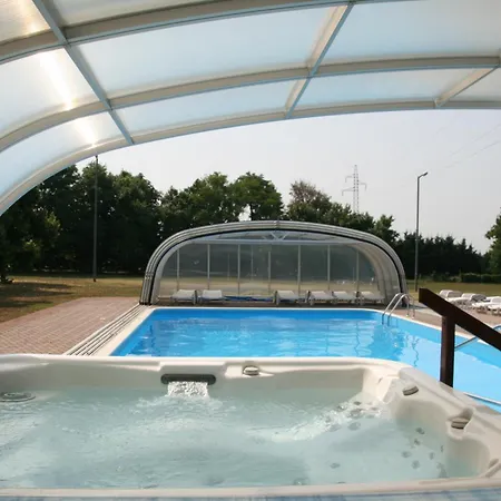Hotel Ovit 3*