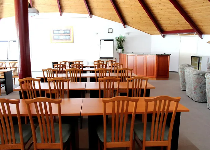 Ovit Hotel