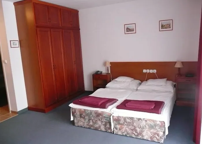 Ovit Ξενοδοχείο 3*